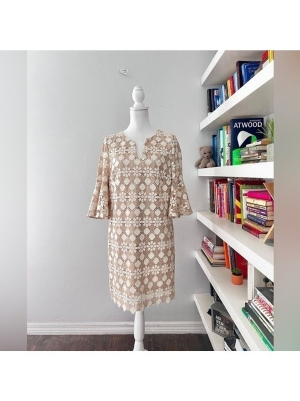 Trina Turk cream lace dress small/medium